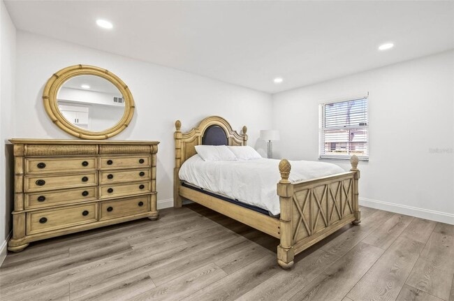 Building Photo - 2101 Cordova Green