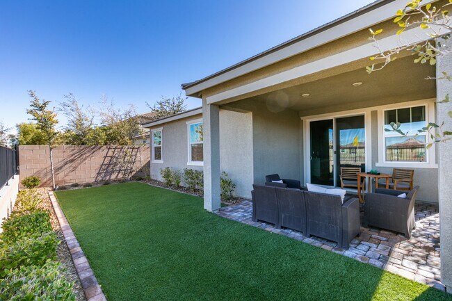 Building Photo - Fully Furnished 3BD Inspirada Home