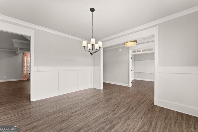 Building Photo - 4656 Silver Oak Dr SW
