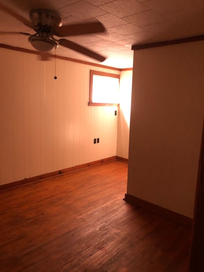Building Photo - 4 Bedroom and 3 Bathroom home NLR