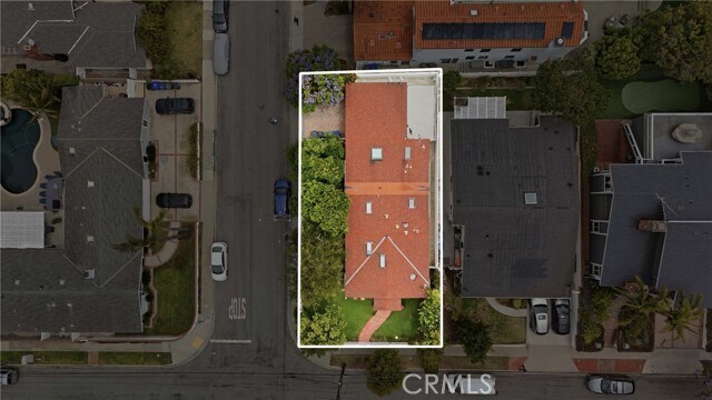 Building Photo - 926 N Rowell Ave