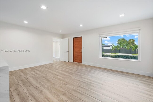 Building Photo - 7750 SW 16th St