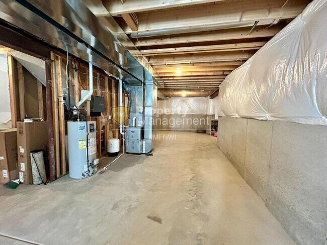 Building Photo - 5625 Burr Rdg Cir