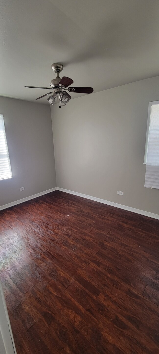 Building Photo - 22231 Latonia Ln