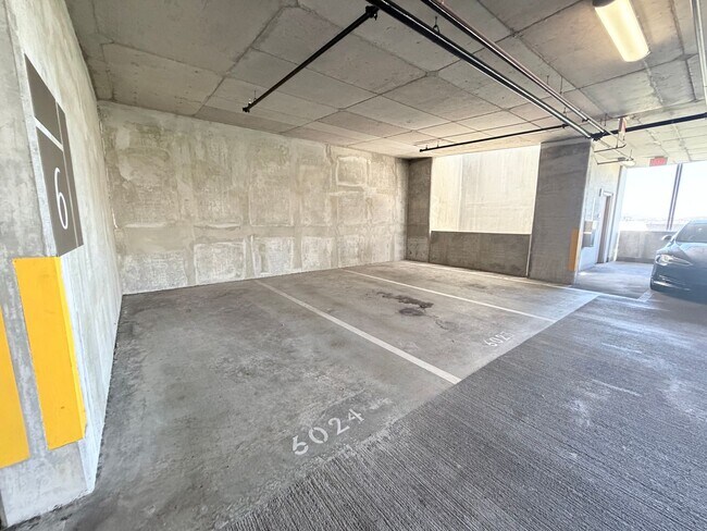 Building Photo - 600 Ala Moana Blvd