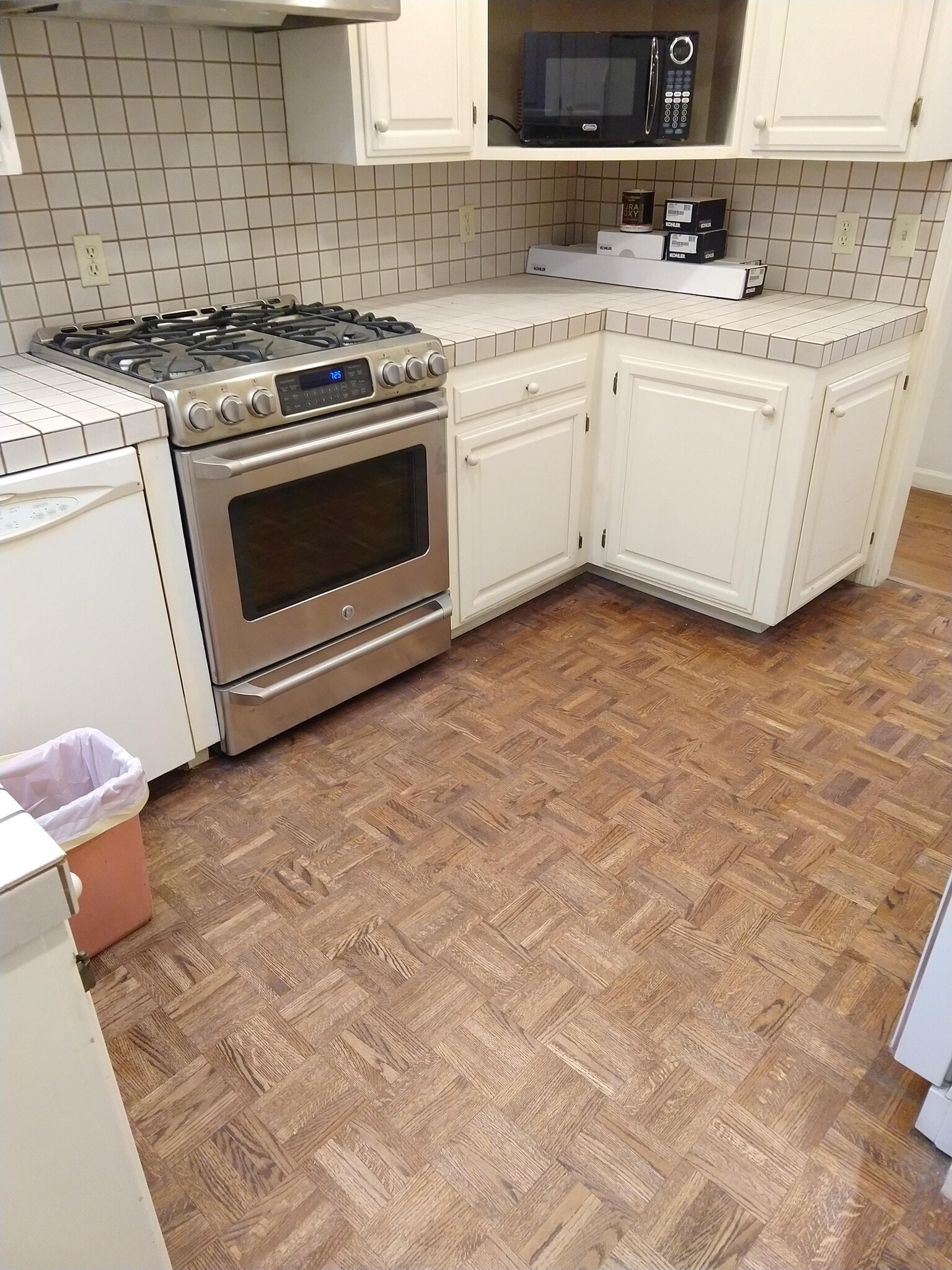 Building Photo - 299 Dallas Dr