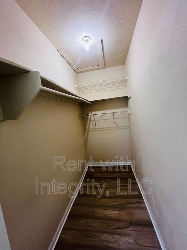 Building Photo - 3207 Jim Lee Rd