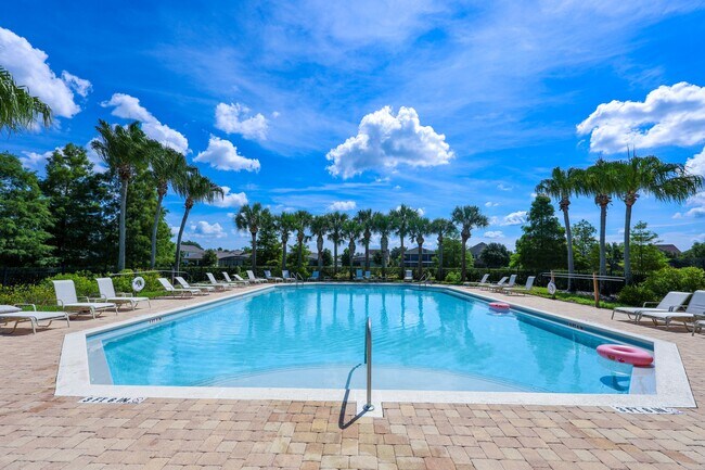 Building Photo - 2318 Lancashire St