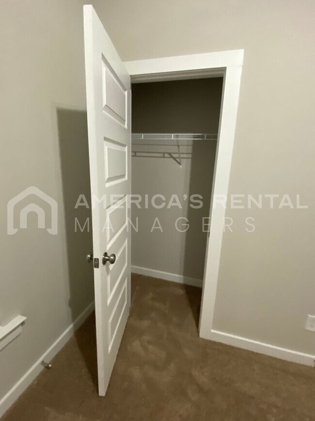 Building Photo - Home for Rent in Clanton, AL!!! View with 48 Hours Notice!