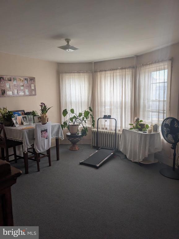 Building Photo - 106 Walnut St