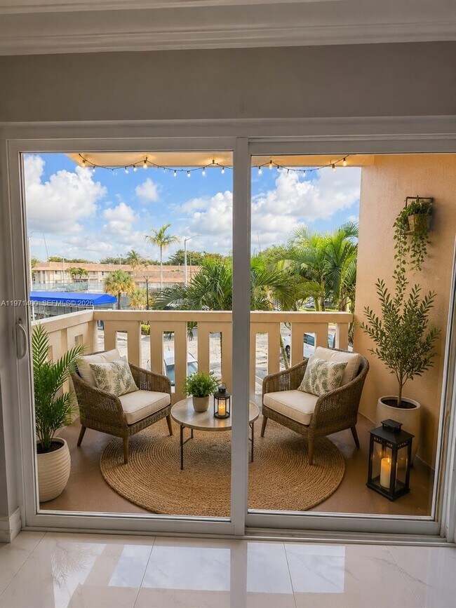 Building Photo - 7430 Miami Lakes Dr