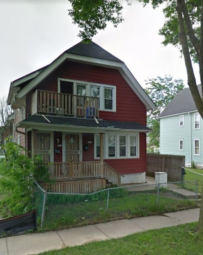 Primary Photo - 2760-2762 N 18th St. (Duplex)