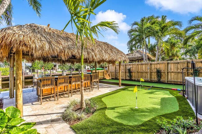 Building Photo - 2004 NE 17th Way