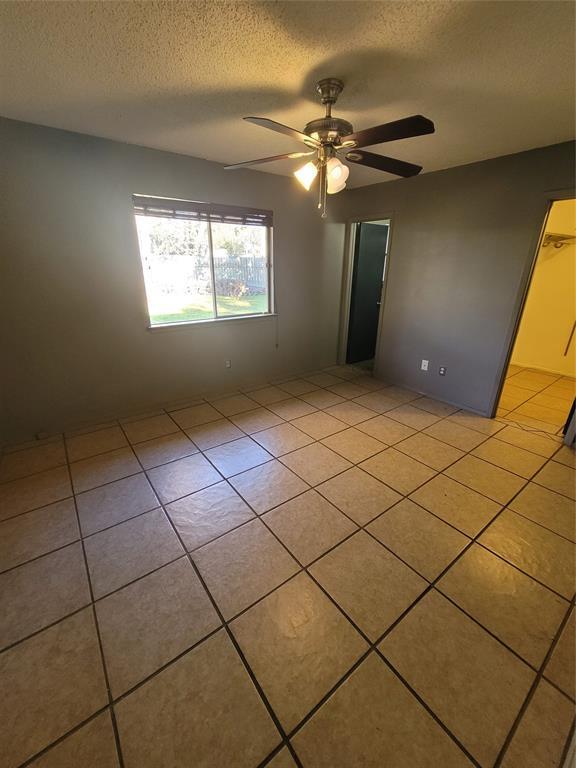 Building Photo - 501 Mountain Laurel Dr