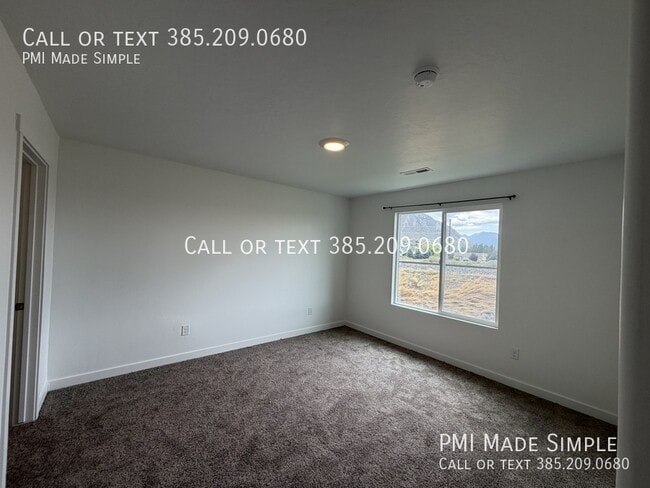 Building Photo - 1356 S Windy Rdg Dr