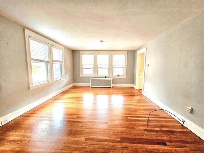 Building Photo - 9 Keefe Ave