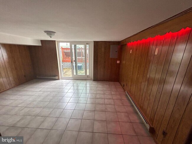 Building Photo - 10830 Perrin Rd