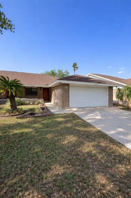 Building Photo - 2401 S Jackson Rd