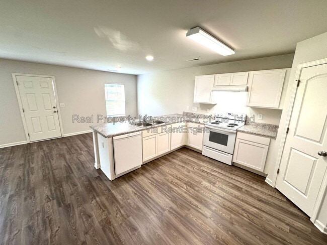 Building Photo - 4104 Devonwood Ct