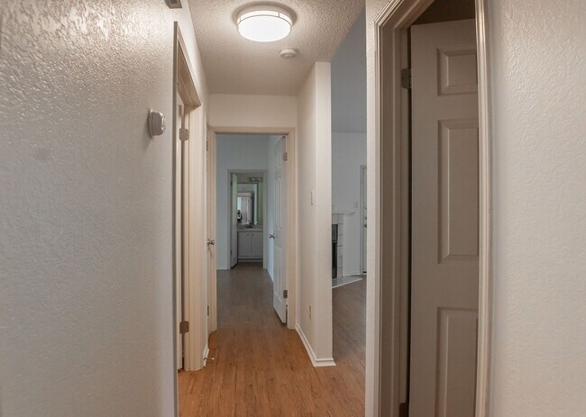 Building Photo - South Austin 3-bedroom/2-bath Home Reduced...