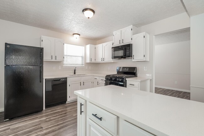 Building Photo - 6351 Whims Rd