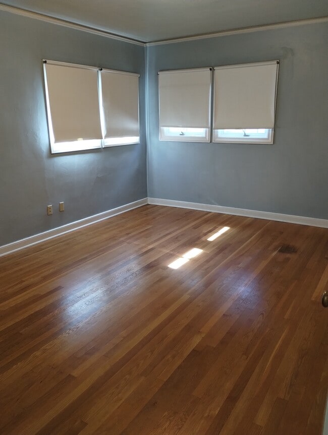 Building Photo - 1240 McKendrie St