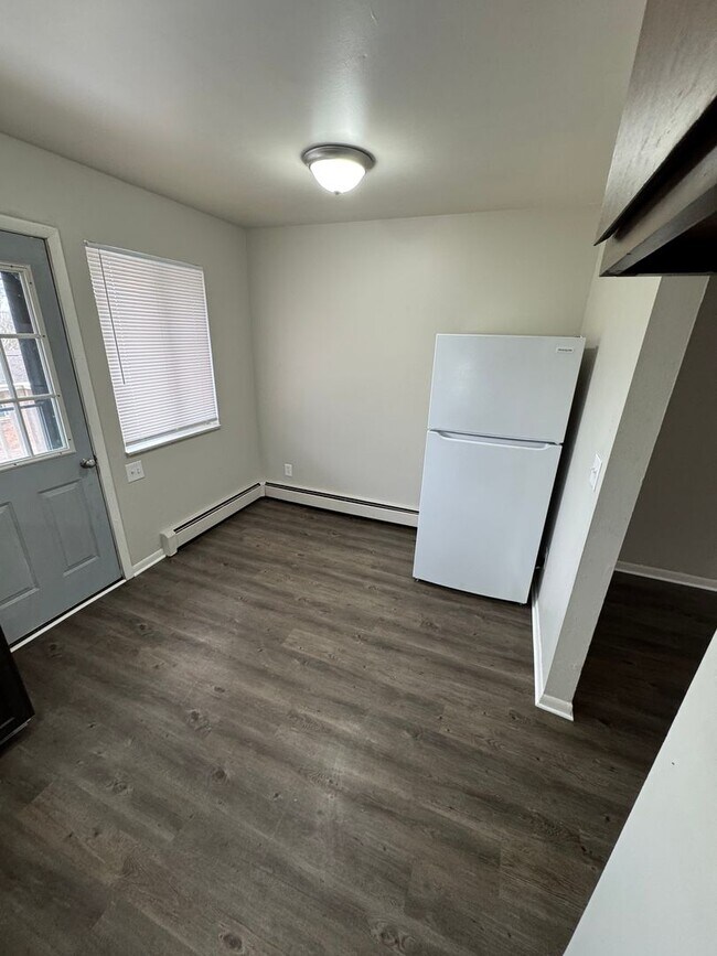 Interior Photo - Hidden Valley Apartments (DCP Venture 4 LLC)
