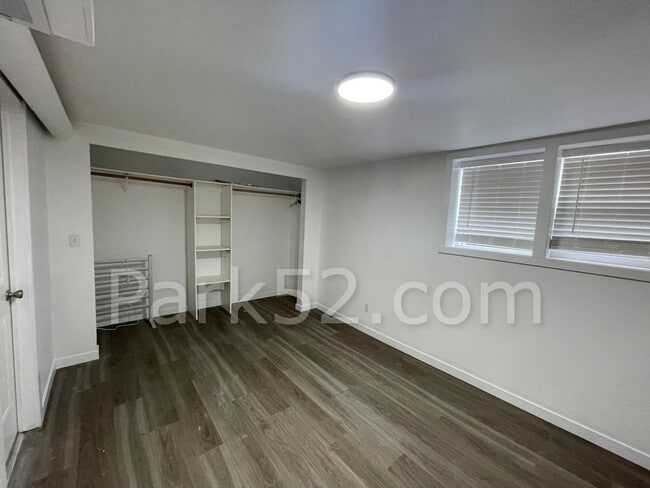 Building Photo - North Tacoma 4 Bed 2 Bath Single Family Home