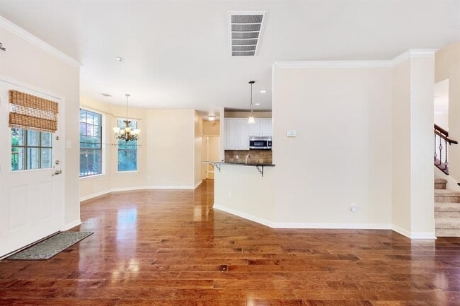 Building Photo - 30103 Wingfoot Cove