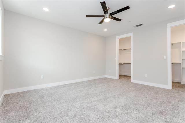Building Photo - 202 S Village Way