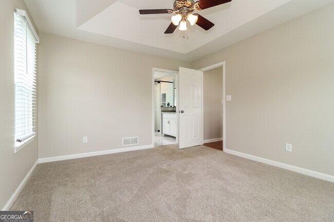 Building Photo - 120 Villa Ridge Dr