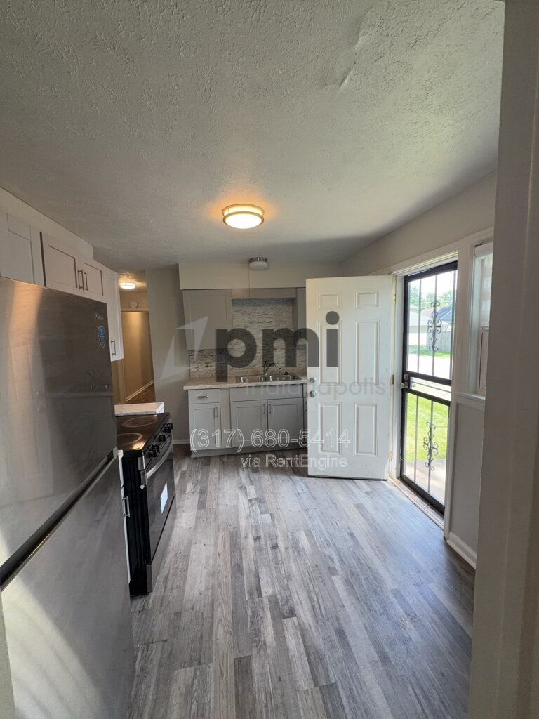 Building Photo - 4301 Crittenden Ave