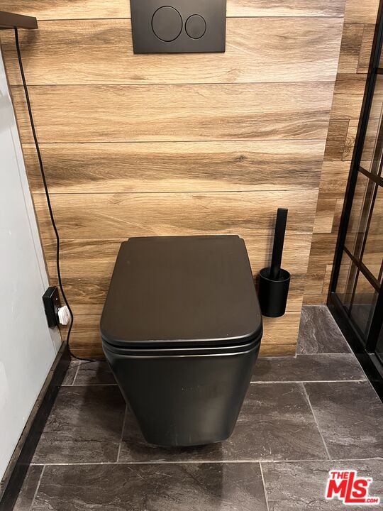 Building Photo - 3541 5th St