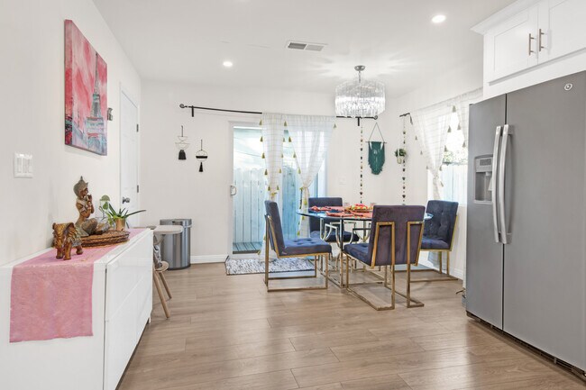 Building Photo - 17969 Collins St