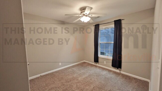 Building Photo - 518 Sourwood Dr
