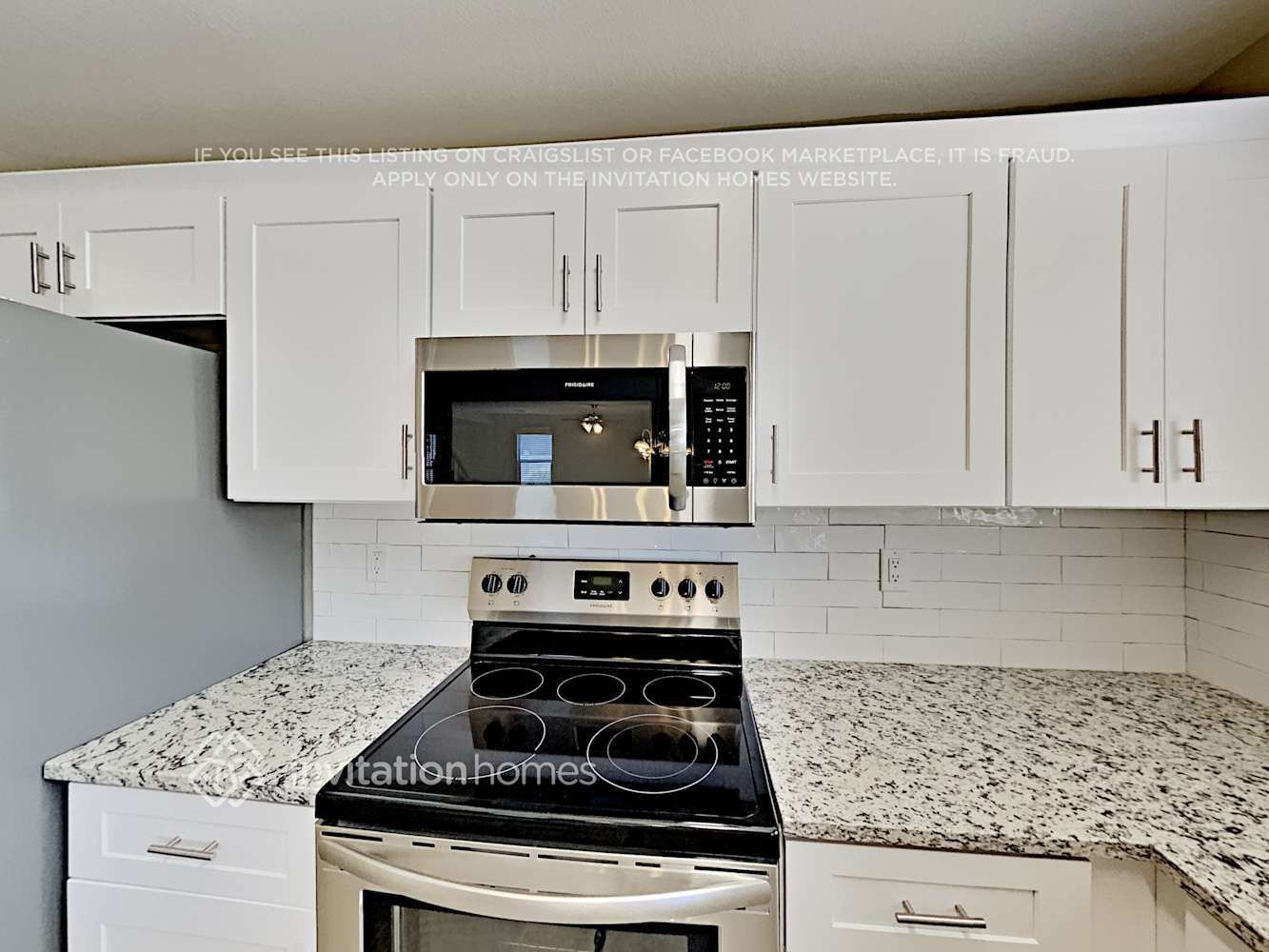 Building Photo - 17039 W Central St