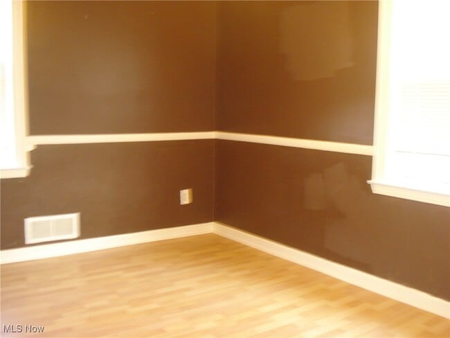Building Photo - 5757 Mayfield Rd
