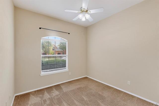 Building Photo - 9229 Azinger Dr