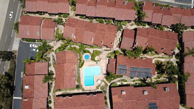 Building Photo - 1911 Estrella De Mar Ct