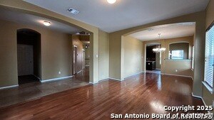 Building Photo - 515 Park Point