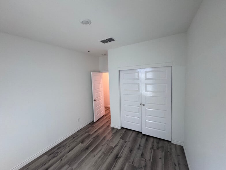 Building Photo - 5018 Anaconda Ave