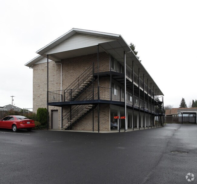Primary Photo - 2605 T St
