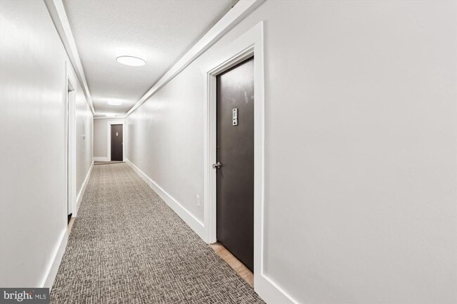 Building Photo - 4000 Tunlaw Rd NW