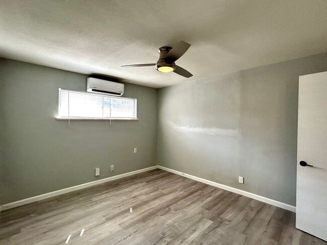 Building Photo - 3304 Tom Green St