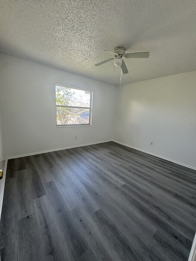 Building Photo - 37 Las Brisas Way