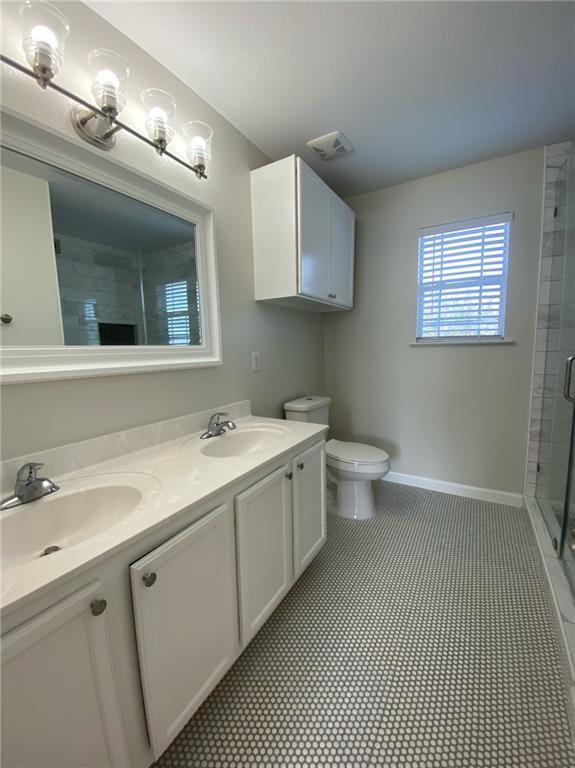 Building Photo - 141 Ruby Lake Dr