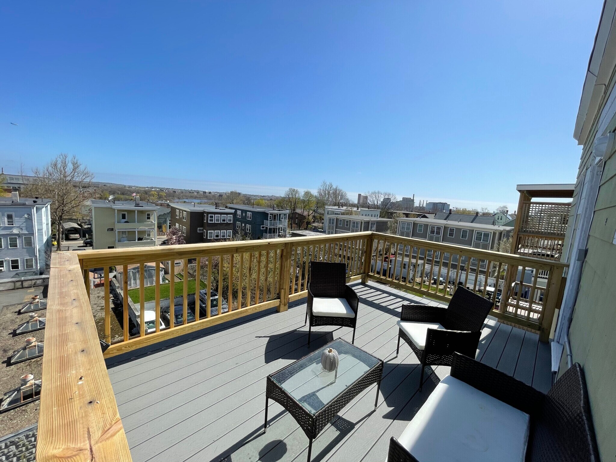 Building Photo - 101 Heath St