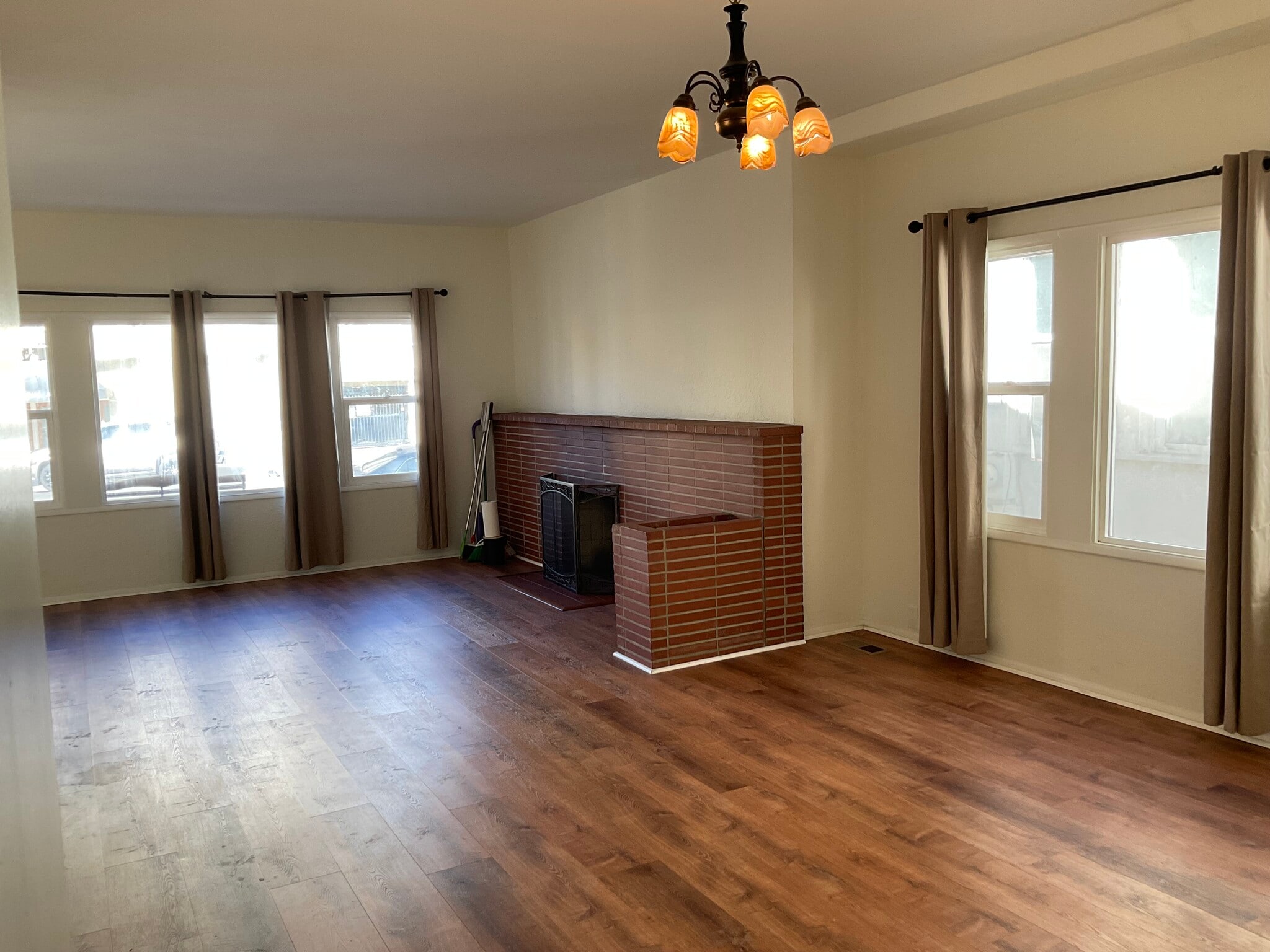 Building Photo - 438 Perkins St