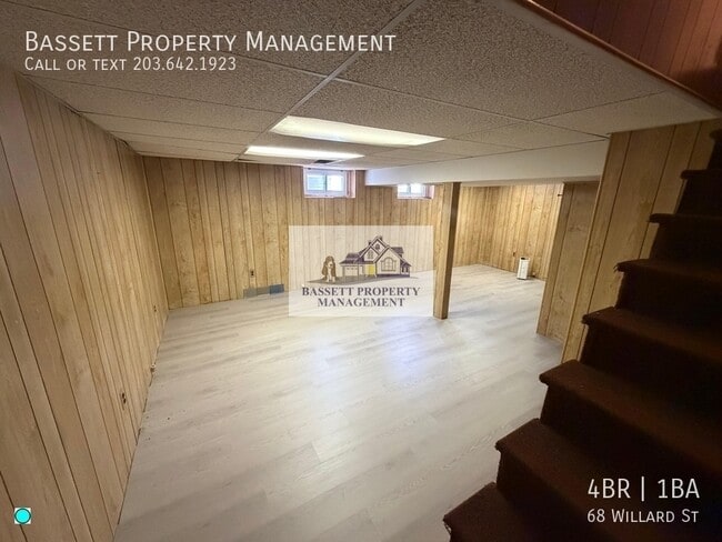 Building Photo - 68 Willard St