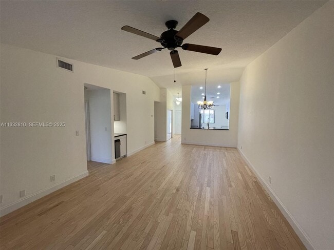 Building Photo - 16606 Greens Edge Cir